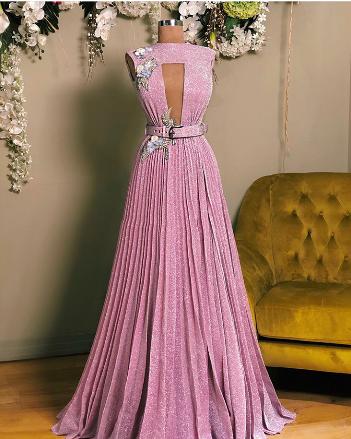 How much is valdrin sahiti How much is valdrin sahiti dress