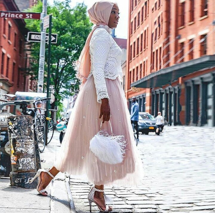 what to wear with hijab for first date