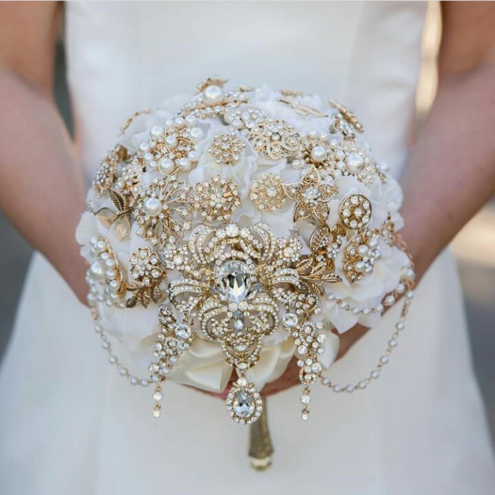 Wedding bouquet not made of flowers Wedding bouquet not made of flowers