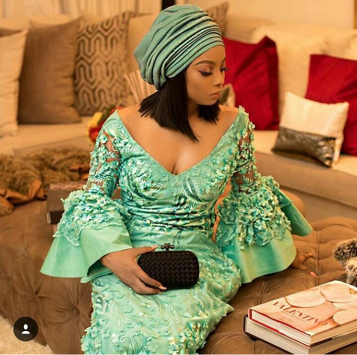 toke makinwa lace gown Toke makinwa lace gown