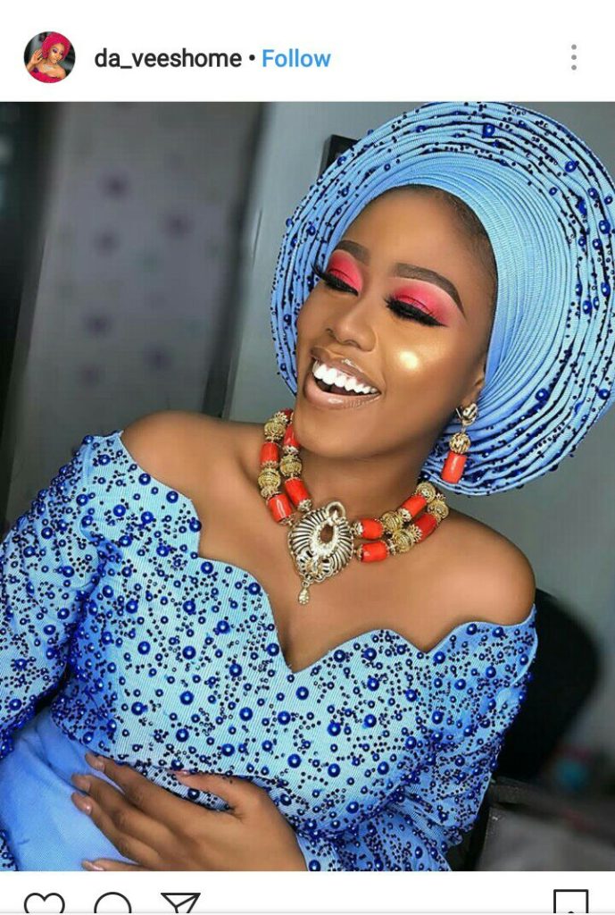 Blue auto gele