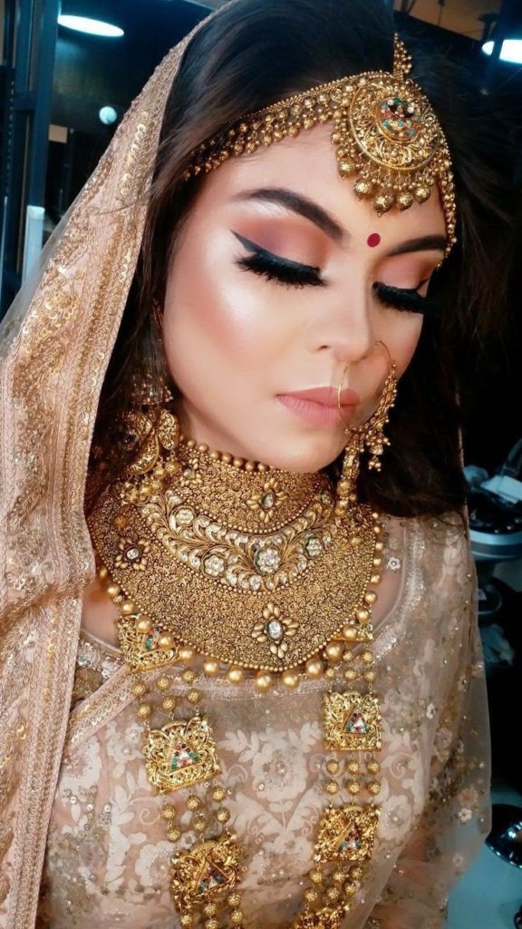 Indian bridal jewelry Indian bride jewelry
