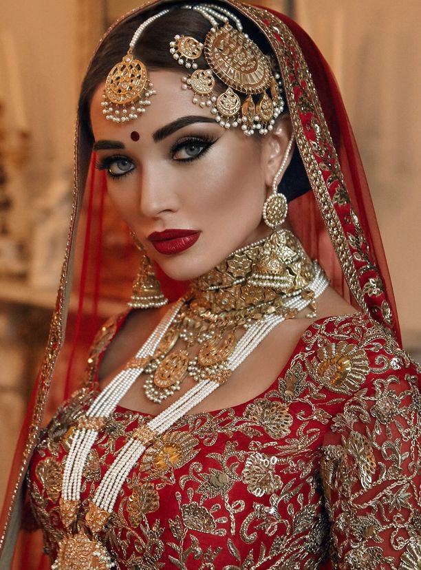 Indian wedding makeup pictures Indian wedding makeup
