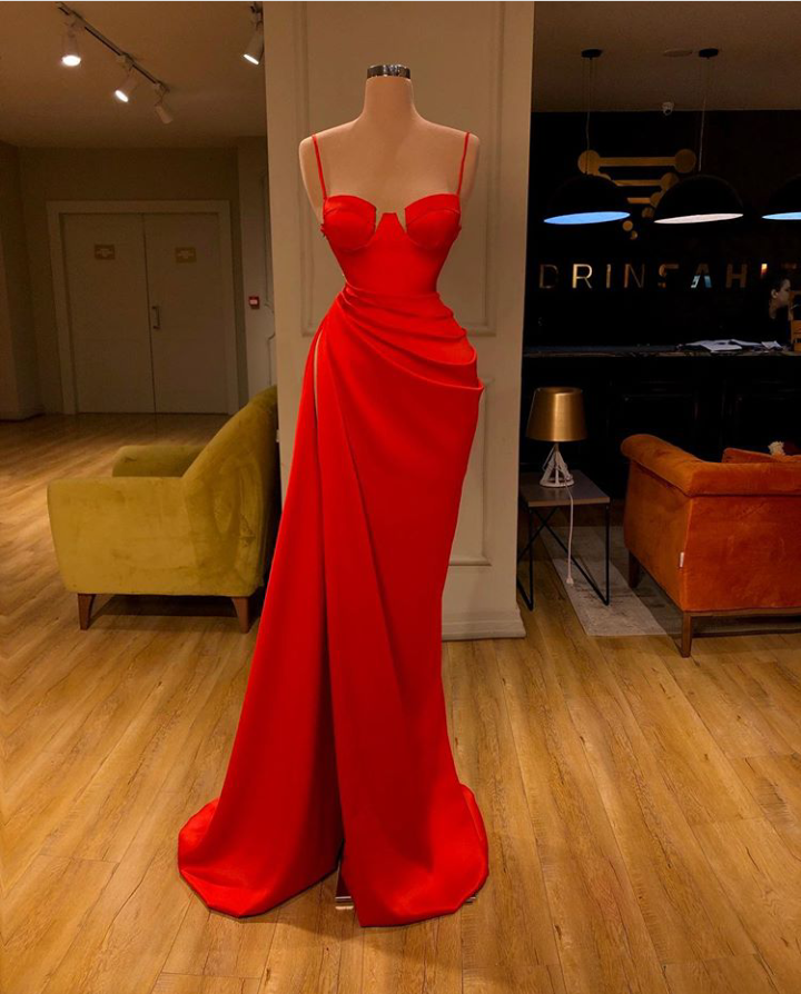 Valdrin sahiti christmas red dress price