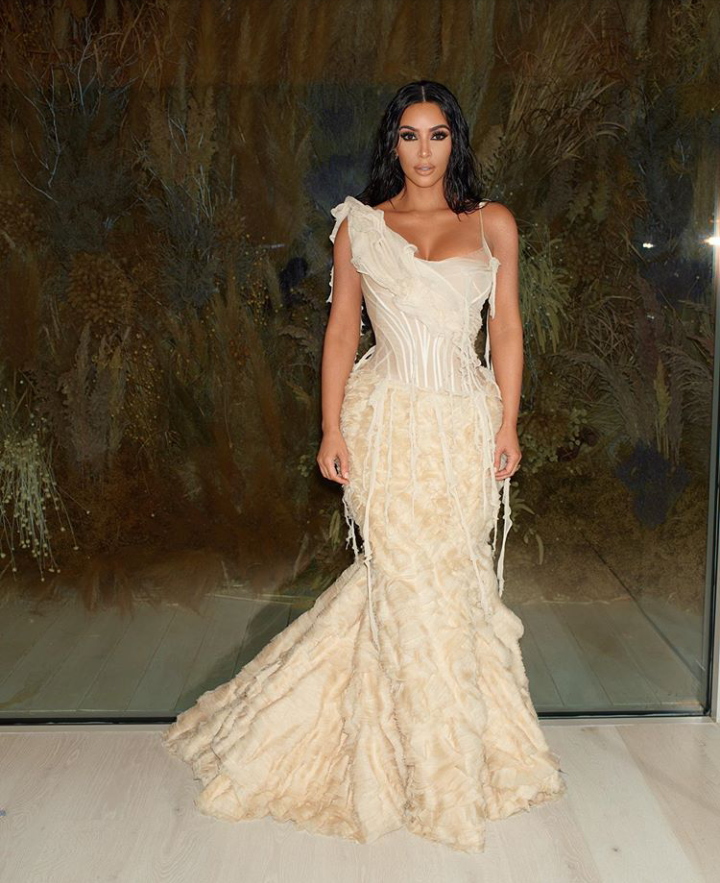 Kim kardashian oscar vanity fair 2020 Kim kardashian oscar vanity fair 2020