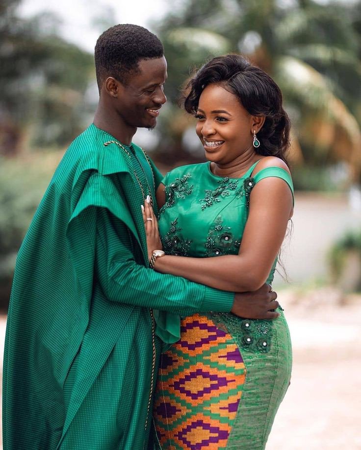 Kente with green lace design Kente with green lace design