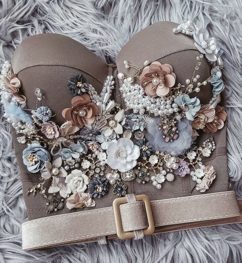 Brown corset top with flower Appliques