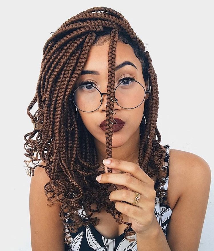 Best Hairstyles for women with oval face